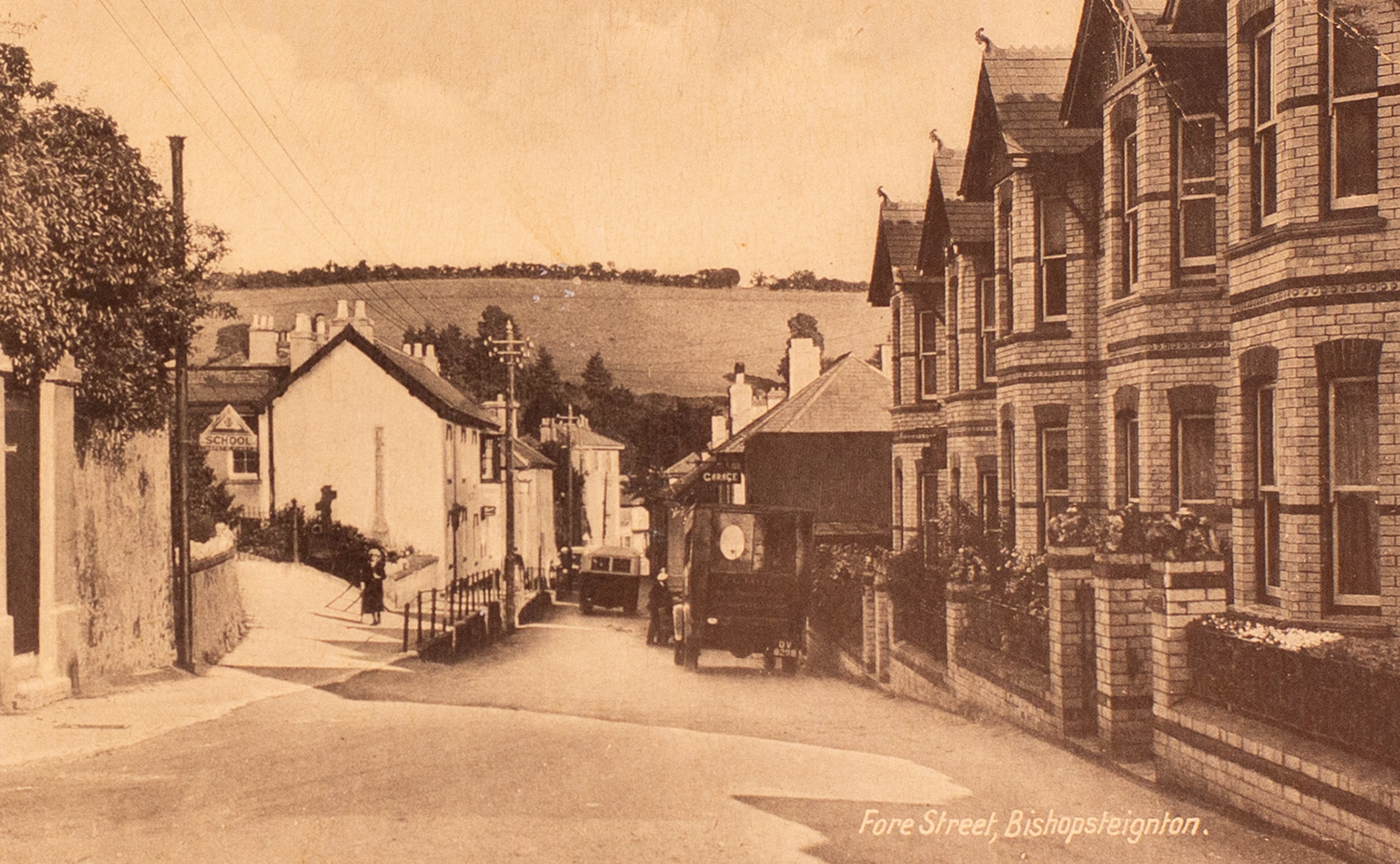 Postcard of Fore Street, Bishopsteignton 1928