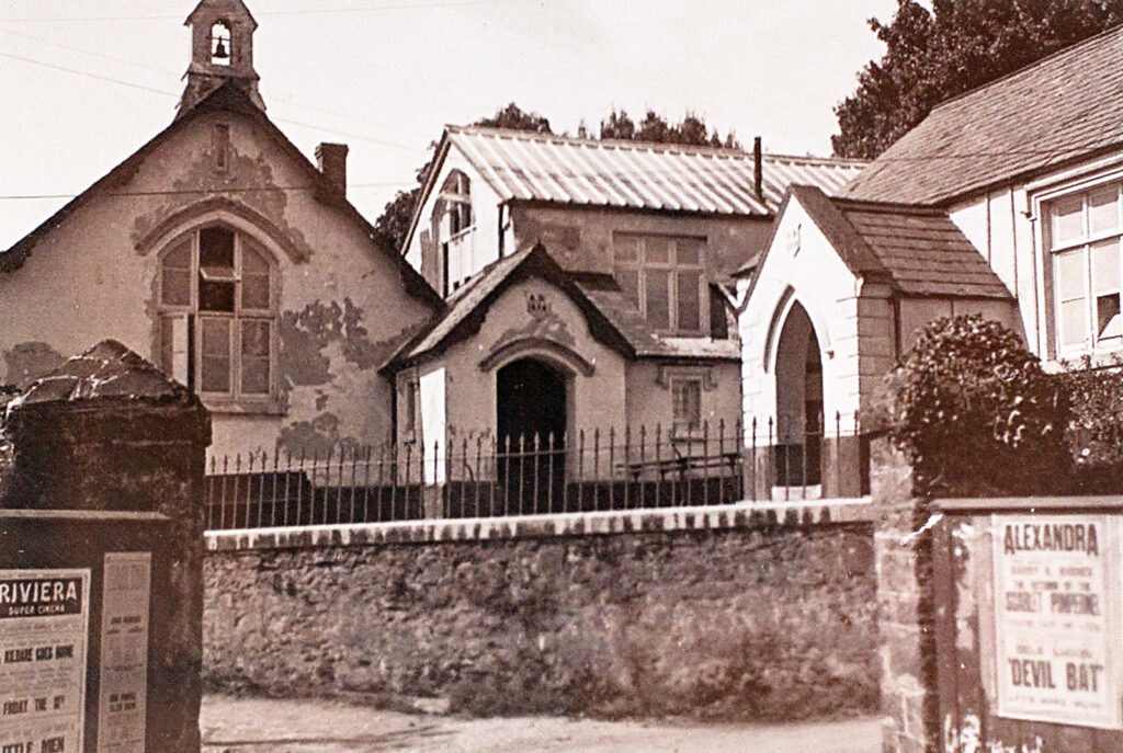 Photograph of Bishopsteignton Primary School 1940s